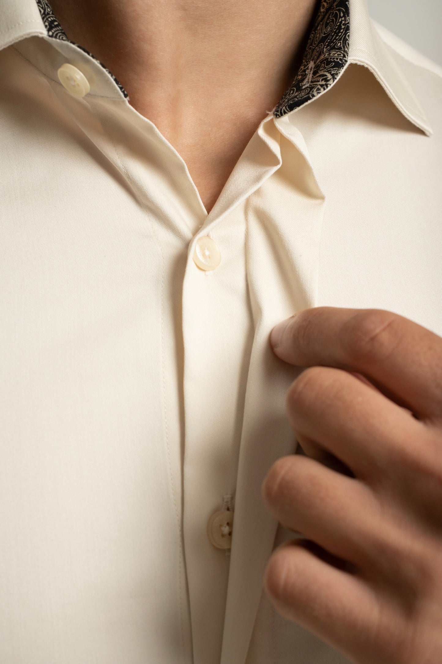 Crocodile Regular FS Shirt Brown - Creme Brulee