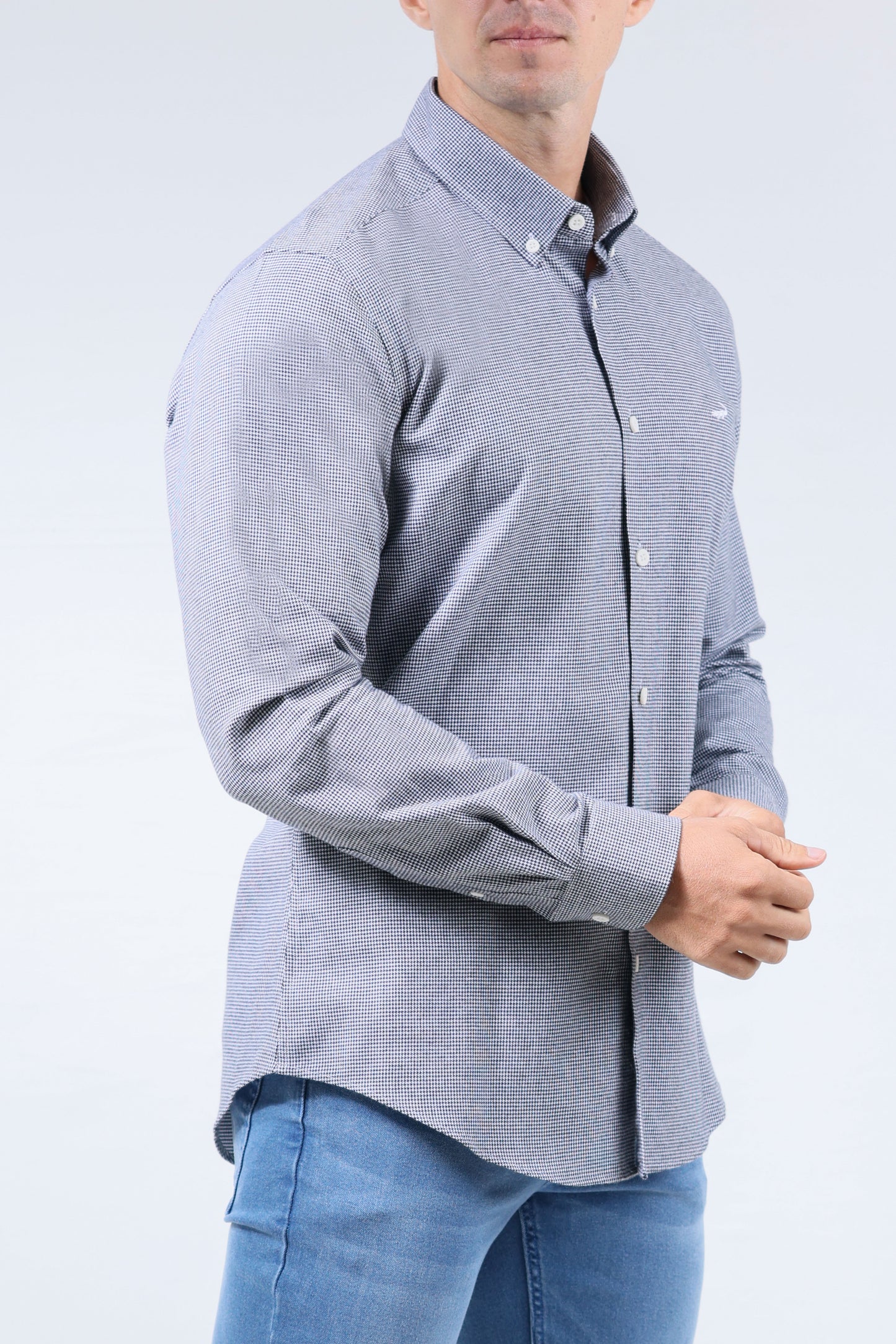 CROCODILE MEN SEMI CASUAL SLIM FIT FS SHIRT-BLACK