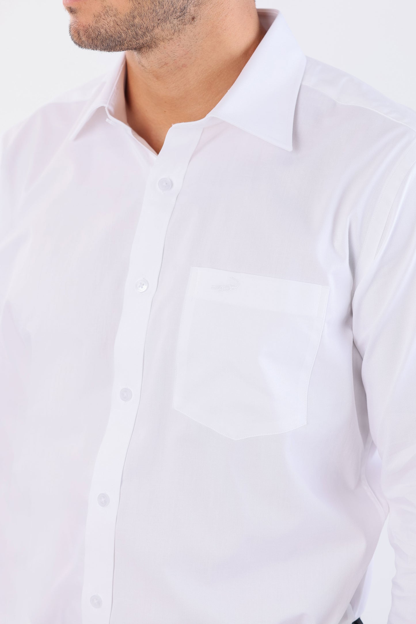 Crocodile Seasonal Formal Plain Slim Fit-White