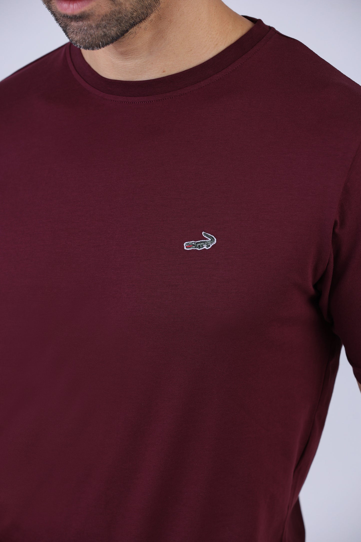 Crocodile Crew Neck  Action fit HS-Oxblood Red