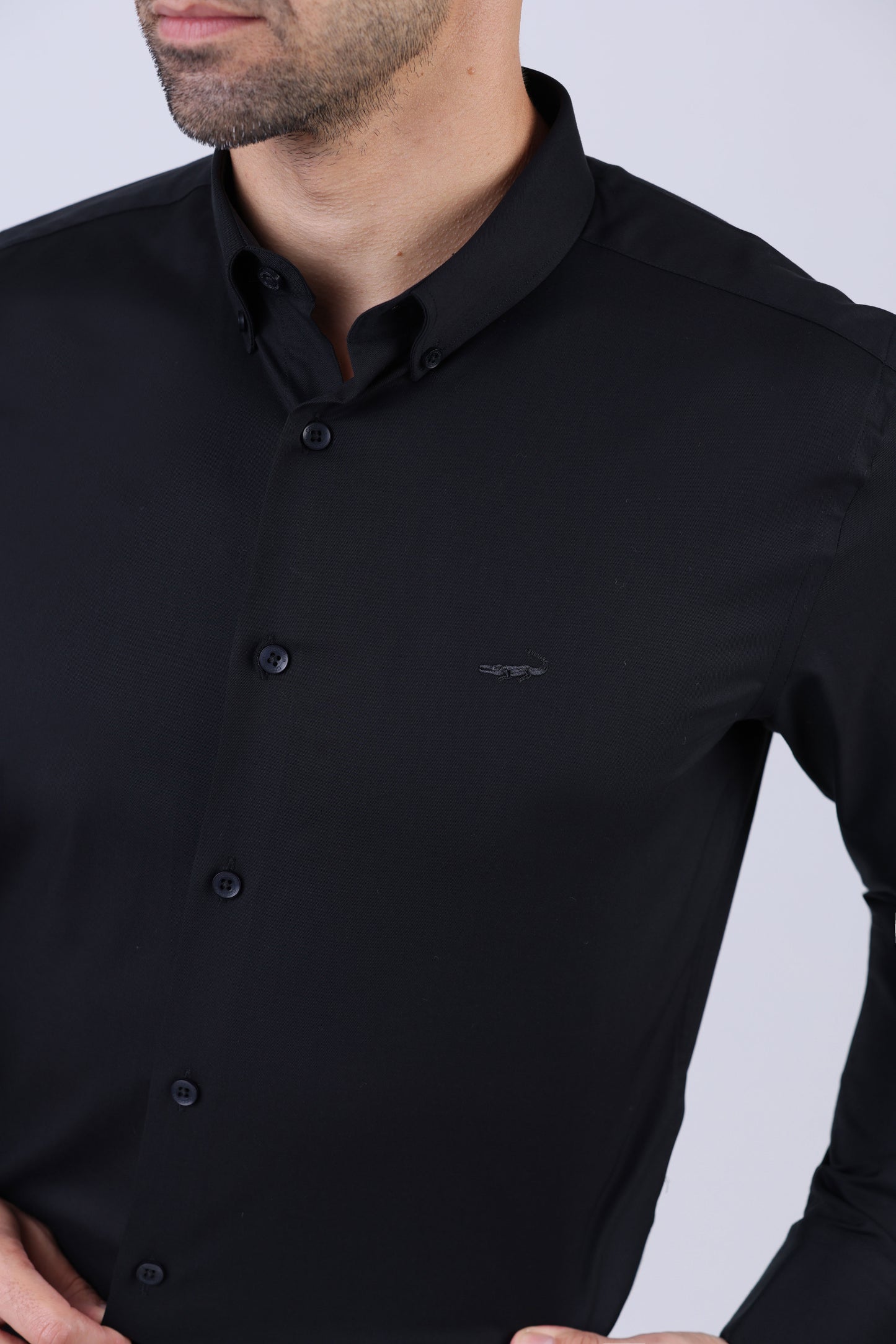 Crocodile Men Formal Slim Fit F/S Shirt - Black