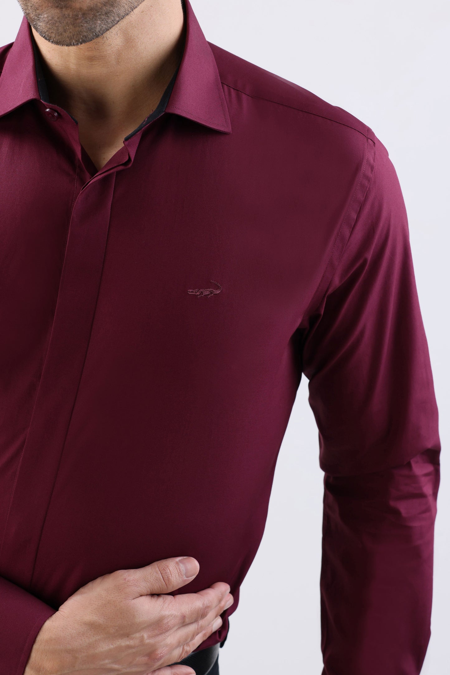 Crocodile Plain Slim Fit Evening Shirt-Windsor Wine