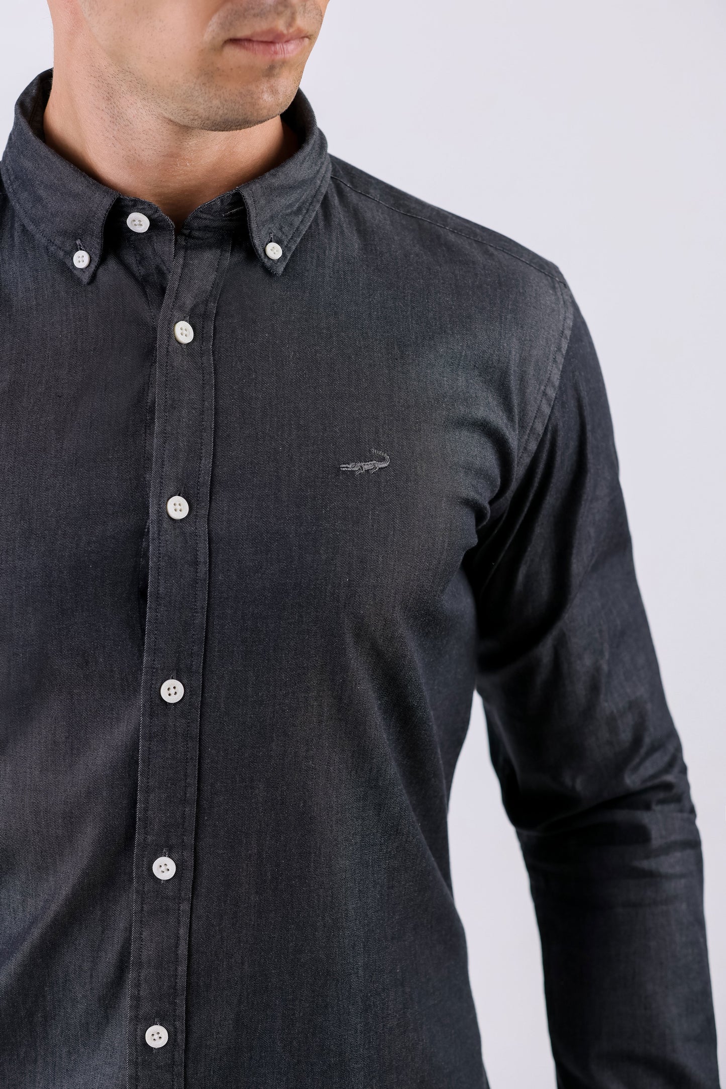 Crocodile Men Casual Plain Slim Fit Shirt - Black