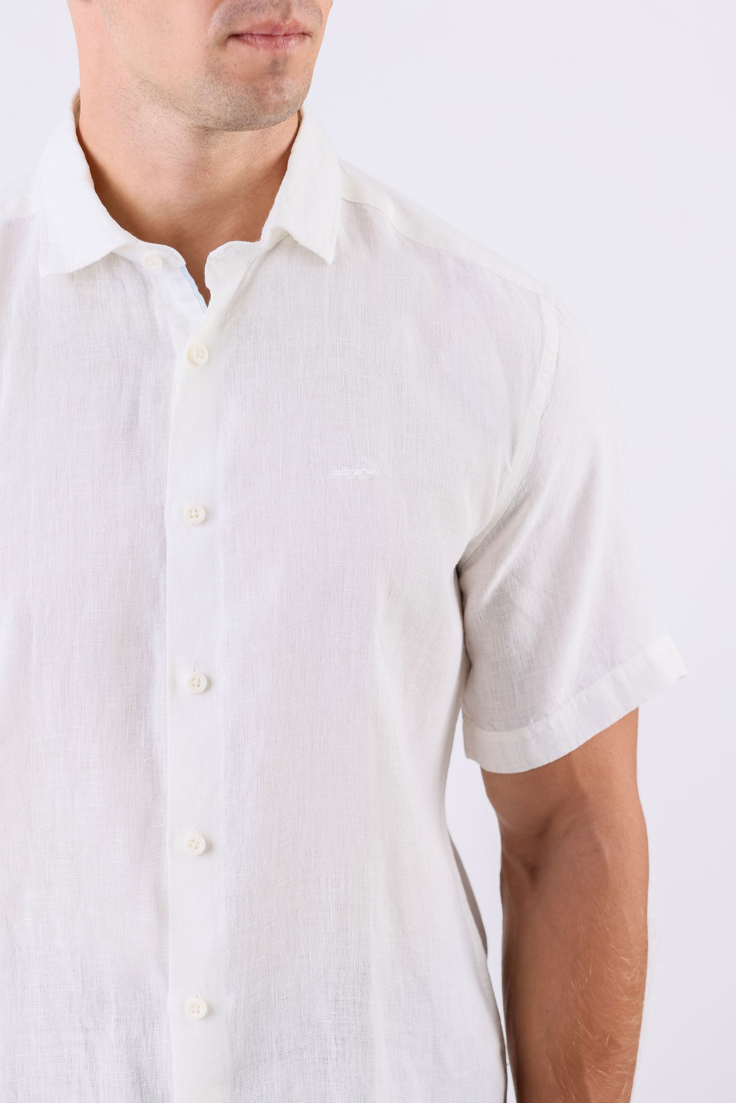 Crocodile Men Casual Plain Slim Fit Shirt - White