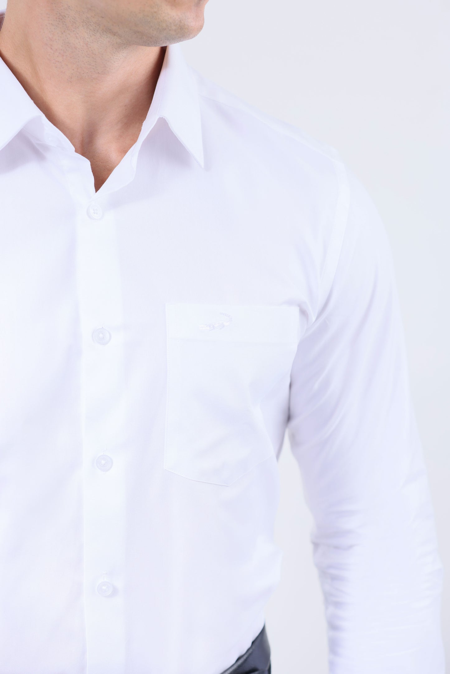 CROCODILE MEN FORMAL SEASONAL SLIM FIT FS SHIRT-Marshmallow