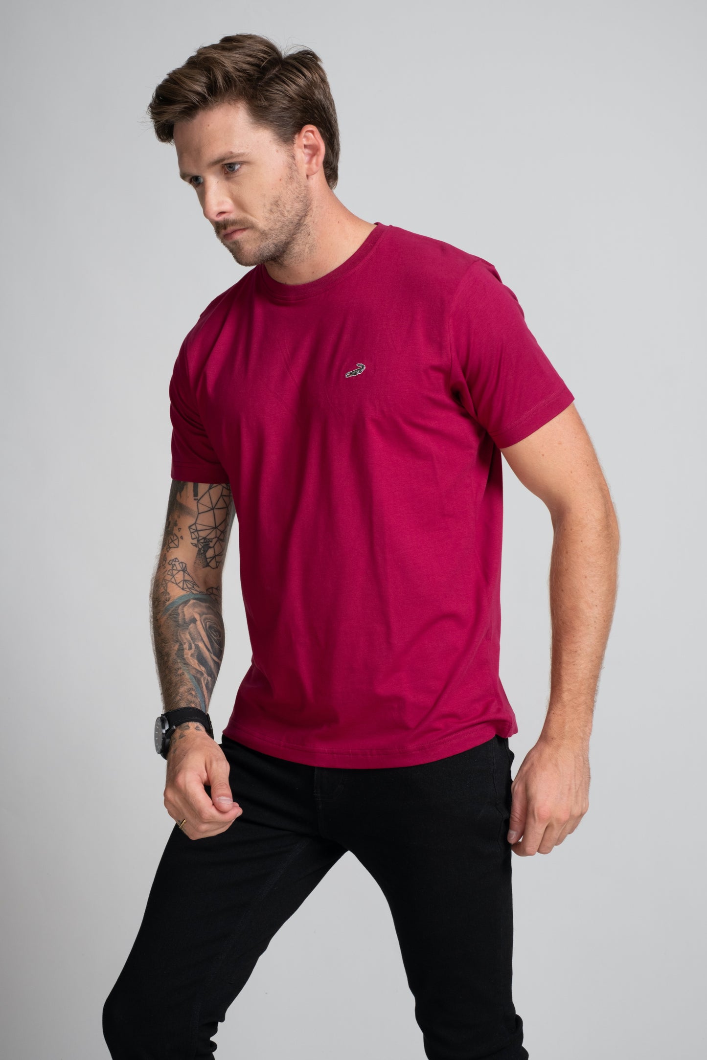 Classic Fit Short sleeves-CasualCrew Neck - Persian Red