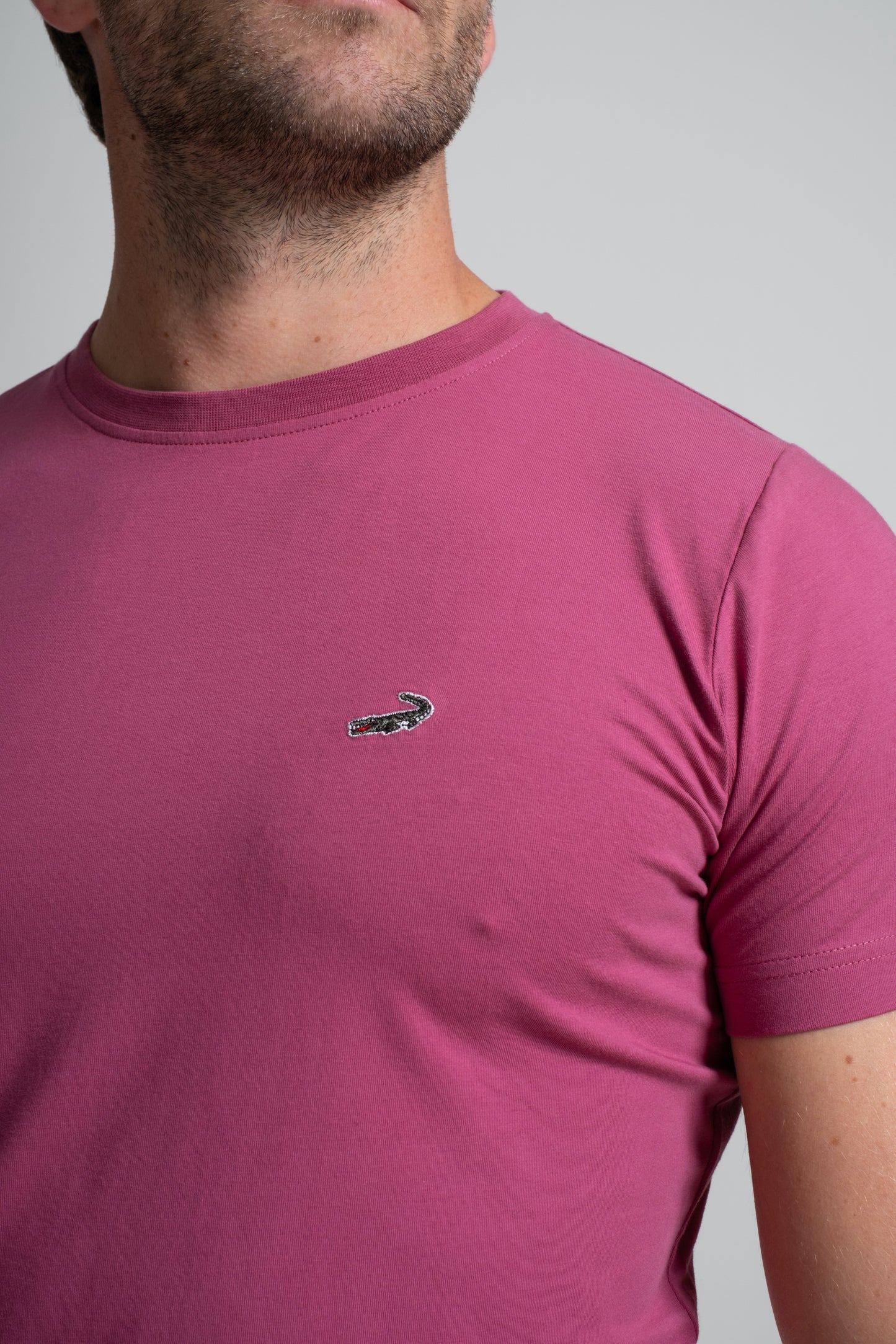 Action Fit Short sleeves-CasualCrew Neck - Very Berry