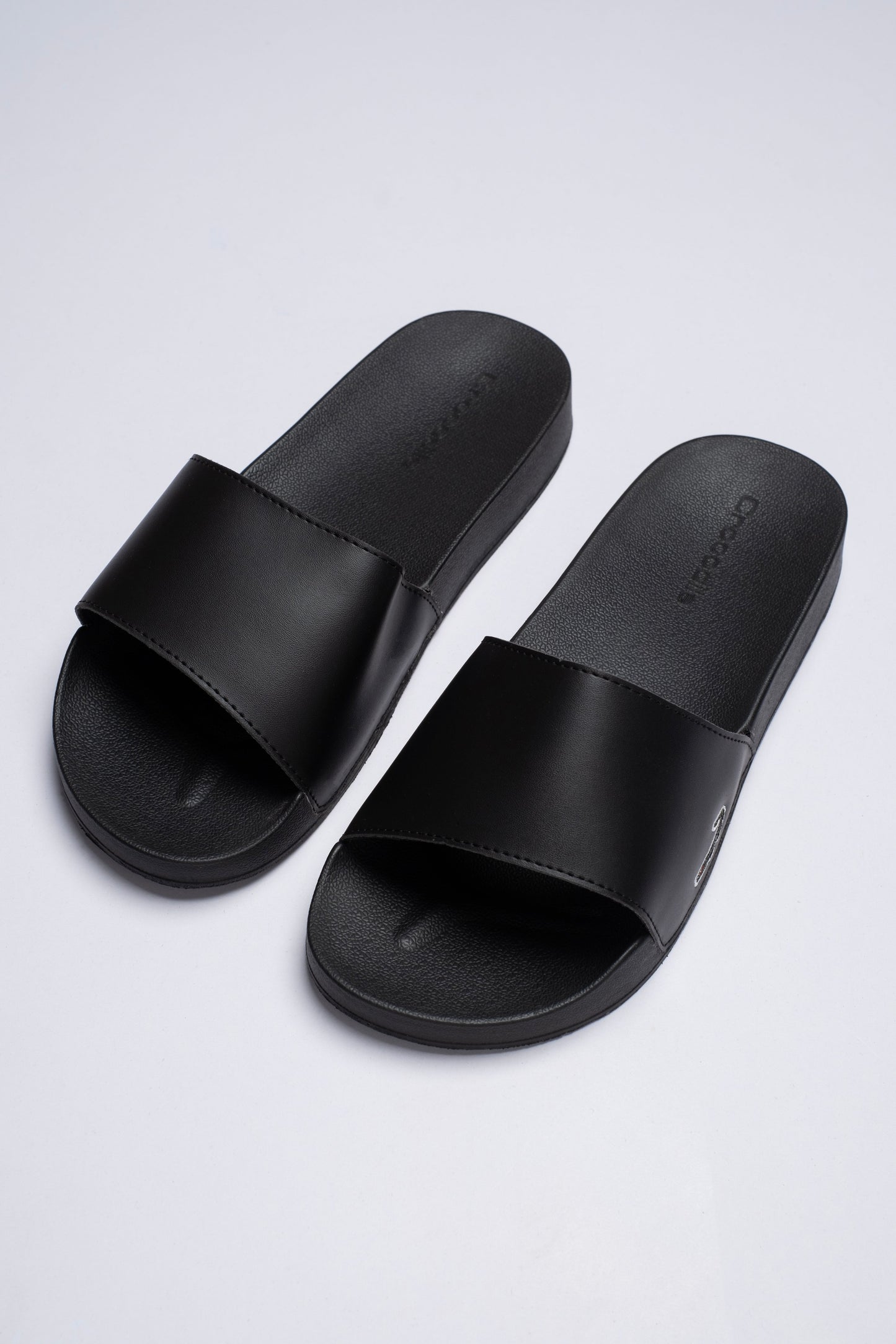 Crocodile Black Sliders
