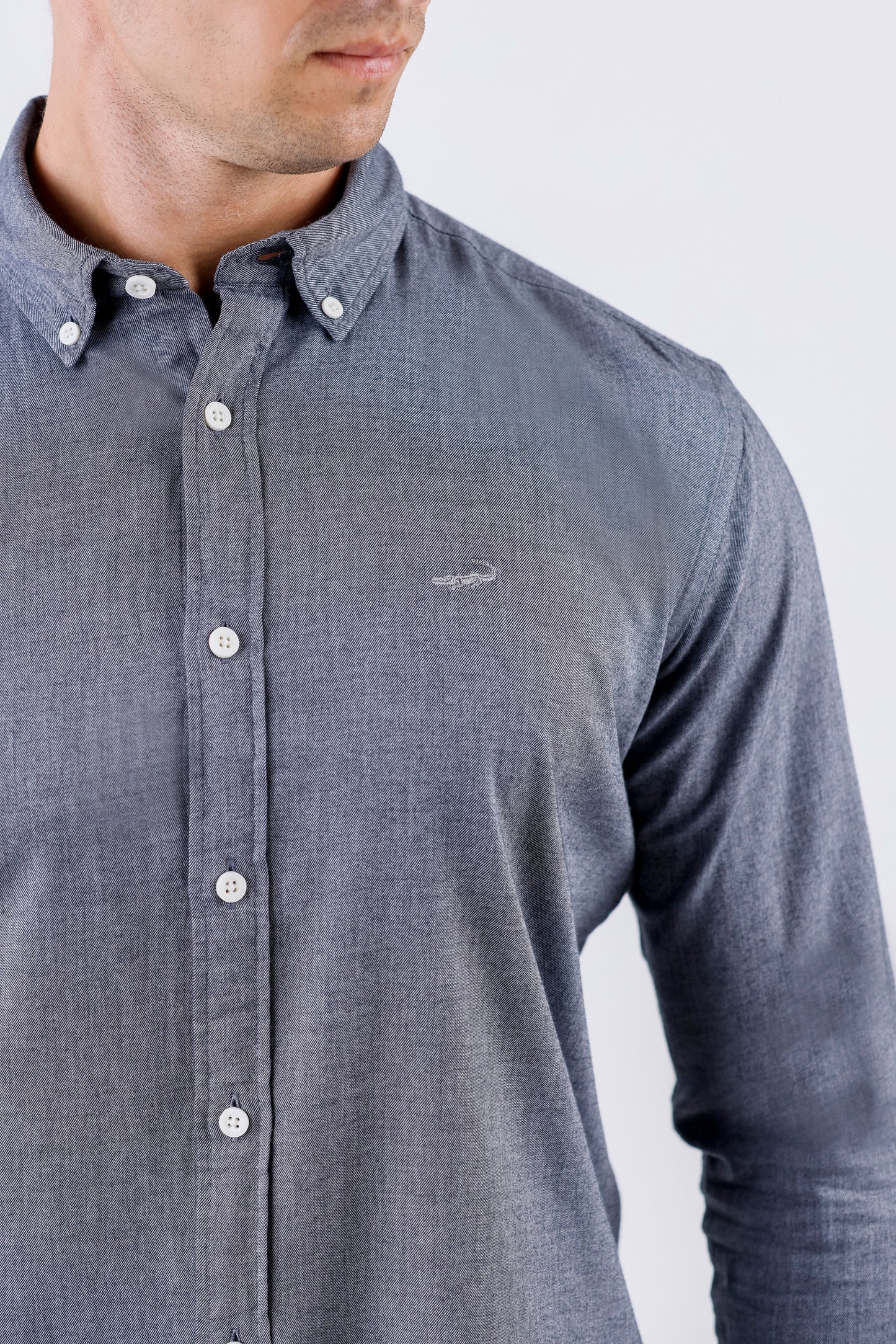 Crocodile Men Casual Plain Slim Fit Shirt - Raven